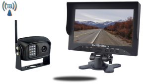 5-Inch Monitor with Built In Digital Wireless Backup Camera for RV