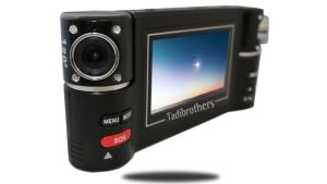 Tadibrothers dash cam with LCD screen and SOS button
