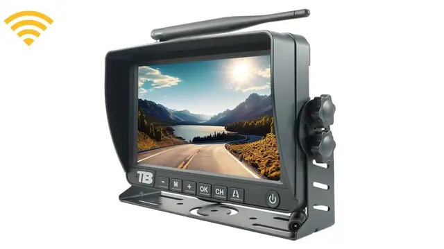Wireless backup monitor with antenna, mounted at angle